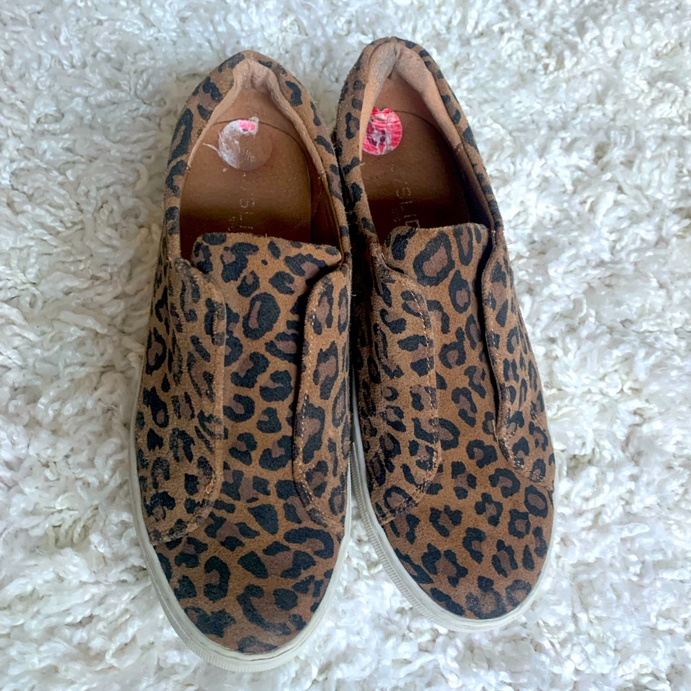 J slides shoes